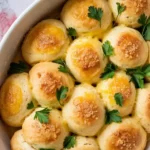 Read more about the article Cheesy Stuffed Biscuit Garlic Bread