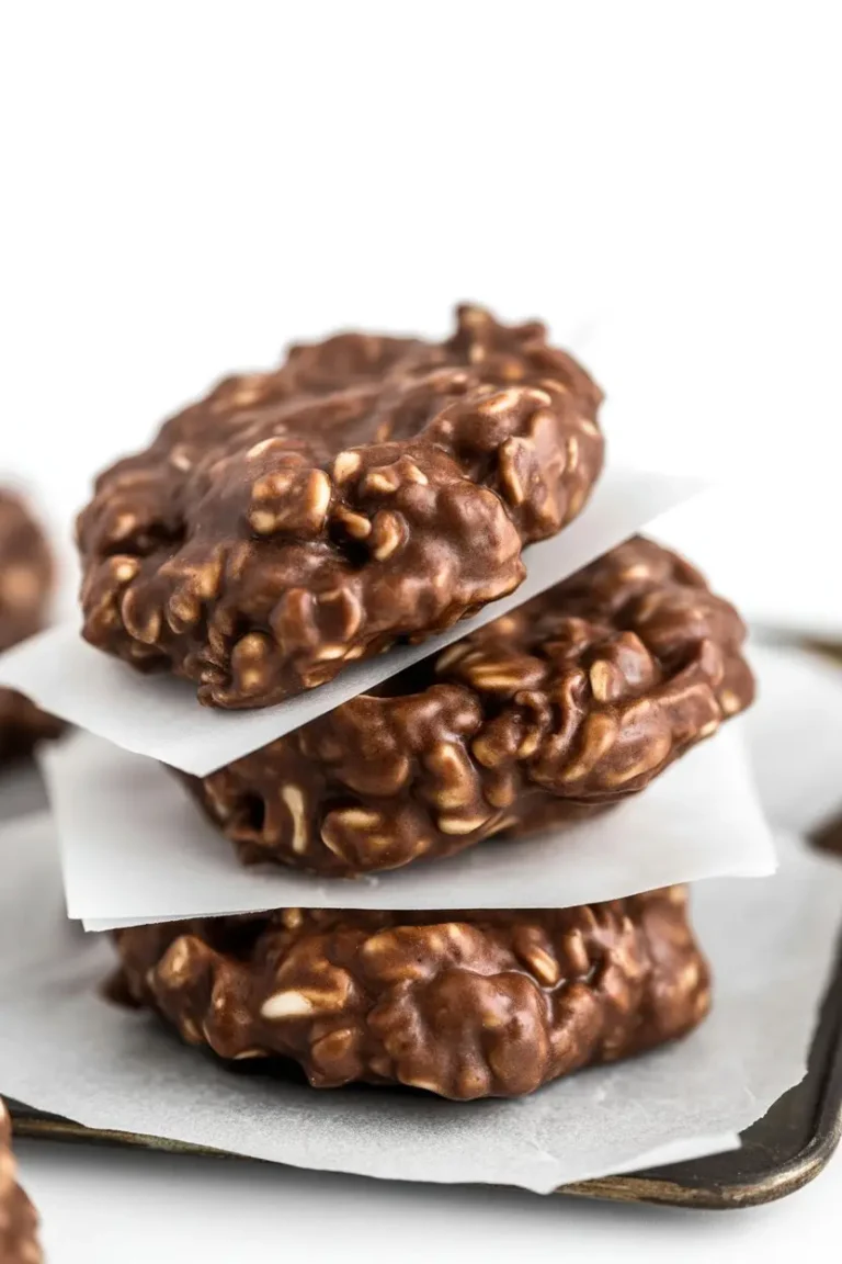 Fudgy Mint Chocolate No-Bake Cookies