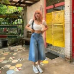 Read more about the article 19 Baggy Y2K Jorts Outfit for Women to Rock This Summer