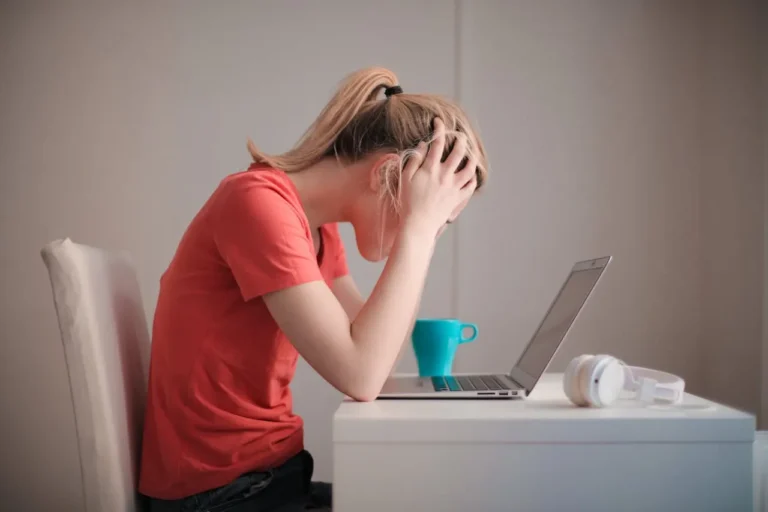 9 Books To Read When You Feel Totally Lost (And Need A REAL Plan)